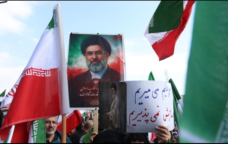 Putin felicitó a Mojtaba Jamenei, hijo del fallecido ayatolá Alí Jamenei, por su nombramiento como líder supremo de Irán hace una semana. EFE/EPA/A. Taherkenareh