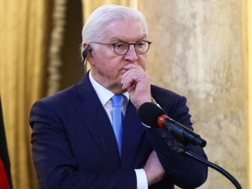 El presidente de Alemania, Frank-Walter Steinmeier, reacciona durante una rueda de prensa este lunes en Ciudad de Panamá (Panamá). EFE/ C. Lemos