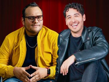 Manuel Auroze y Marco Vega ofrecen un espectáculo donde está presente el humor y la participación del público. CORTESÍA