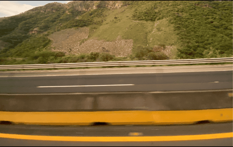 A través de sus redes sociales, la operadora de la autopista informó que se liberó el accidente en su totalidad. EL INFORMADOR/O. Flores