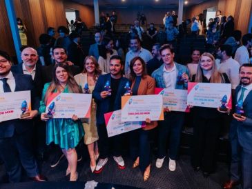 Con el objetivo de impulsar el talento local y fortalecer el ecosistema de innovación, este martes se llevó a cabo la premiación de proyectos de la quinta generación del programa Creativa GDL. CORTESÍA