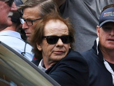 El guitarrista es sobrino de Angus y Malcolm Young, miembros fundadores de AC/DC. EFE/D. Lewins