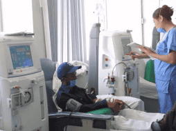 La salud renal fue calificada por la directora general de la Cenatra, Rosa Erro Aboytia, como un reto de gran magnitud para la salud pública del país. EL INFORMADOR/Archivo