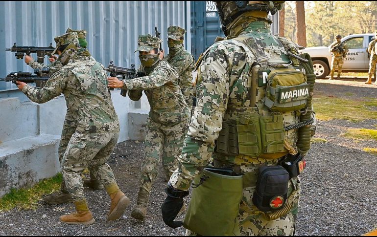 Elementos de la Marina participaron en el cateo que permitió la detención de presuntos integrantes del grupo delictivo. ESPECIAL