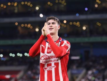 Ya con la nueva marca goleadora de Chivas en un año futbolístico, Armando González ahora busca el bicampeonato de goleo, un hito que ningún delantero rojiblanco ha logrado. IMAGO7/R. Rodríguez
