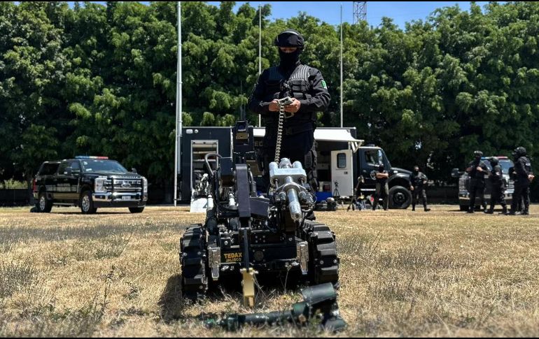 Durante una semana, seis elementos, entre ellos el Comisario General de la Policía del Estado obtuvieron conocimientos y habilidades sobre antiexplosivos. ESPECIAL / SECRETARÍA DE SEGURIDAD