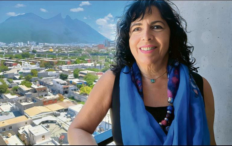 La escritora explora en su obra la intimidad familiar, los silencios y las tensiones del hogar. CORTESÍA