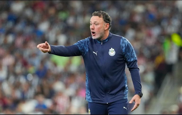 Gabriel Milito se refirió a la política histórica del club de jugar únicamente con futbolistas mexicanos y dejó clara su posición. IMAGO7