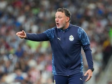 Gabriel Milito se refirió a la política histórica del club de jugar únicamente con futbolistas mexicanos y dejó clara su posición. IMAGO7