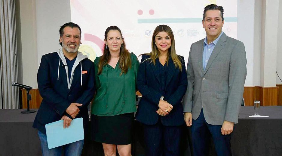 De izquierda a derecha: Alfredo Aceves, Laura Maceira, Gaby Cárdenas y Mauro Garza. ESPECIAL