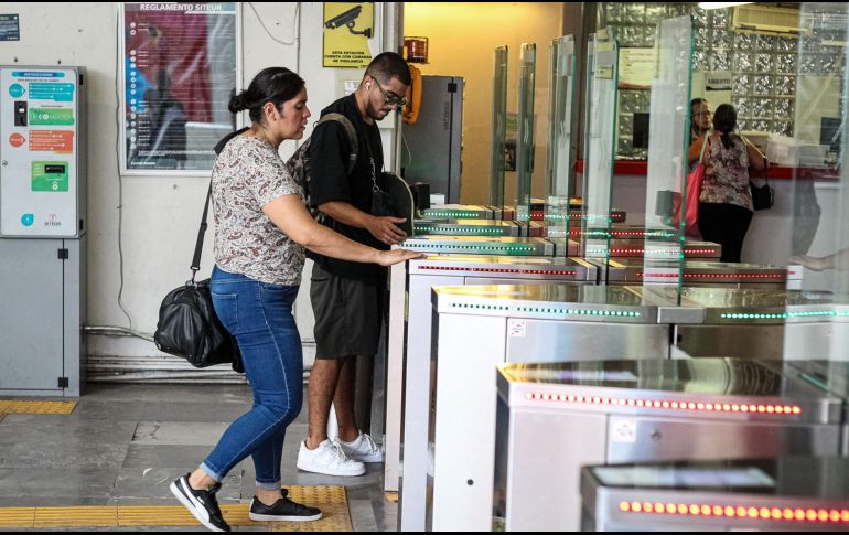 Pablo Lemus confirmó que la Línea 5 va a convivir con Mi Macro y va a conectar el aeropuerto con la Línea 1 y la Línea 3 del transporte público. EL INFORMADOR/ARCHIVO