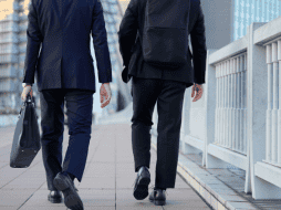 Son muy pocas las compañías que saben como proceder representando el 27%, mientras que el 44% siguen en fase de reflexión ante la situación. CANVA