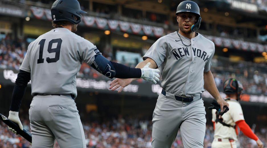 Arranque contundente de la temporada de Grandes Ligas  con una victoria de los New York Yankees. EFE/ J. G. MABANGLO.