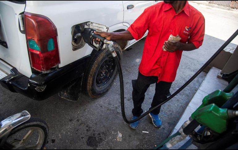 Alza del diésel encarece transporte de mercancías; costo lo asumirían empresas o Pemex. EFE/ARCHIVO