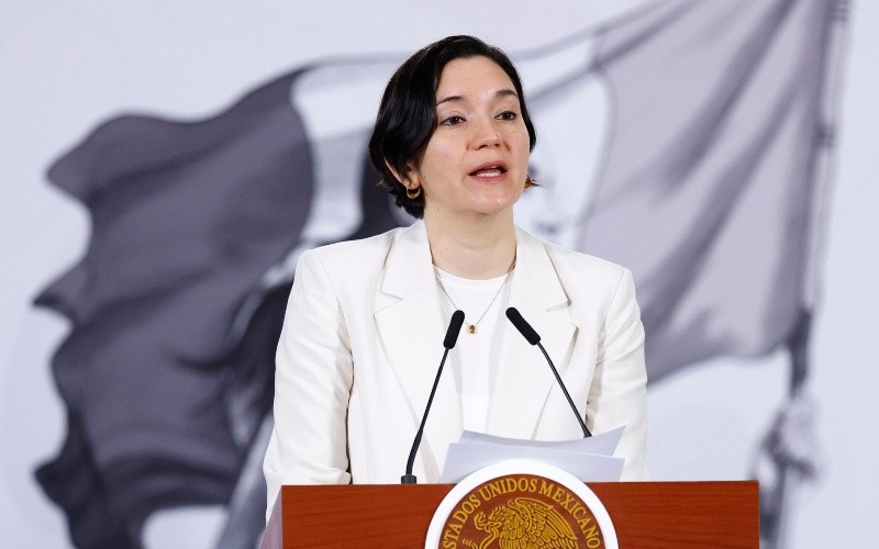 Marcela Figueroa detalló que de 1952 a 2026 se tiene un registro de 394 mil 645 personas desaparecidas, de las cuales 262 mil 111 fueron localizadas, es decir, el 66%, y de ellas el 92% fueron encontradas con vida. EFE / S. Gutiérrez