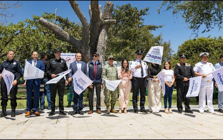 En esta época de importante concentración turística, Aguirre Curiel invitó a la población a disfrutar de manera responsable de Chapala. ESPECIAL