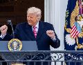 Donald Trump volvió a hablar de Irán no bien aterrizó en Miami. EFE/S. Thew