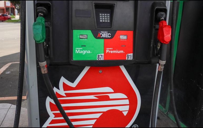 Con los subsidios y estímulos fiscales que la administración de la presidenta Claudia Sheinbaum ha implementado en el costo de diésel, Magna y Premium, se ha “destruido la planeación fiscal que tenía hecha el gobierno para este año”, advirtió. EL INFORMADOR / ARCHIVO