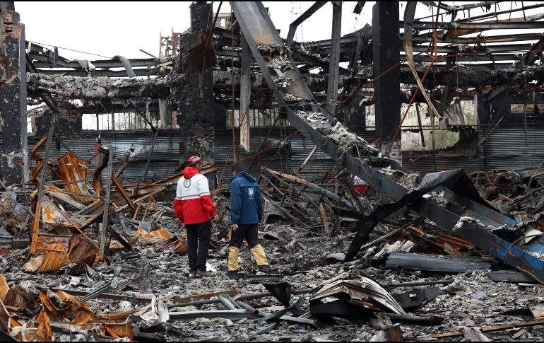 La guerra entre Estados Unidos e Irán cumple un mes con miles de objetivos atacados. EFE/A. TAHERKENAREH