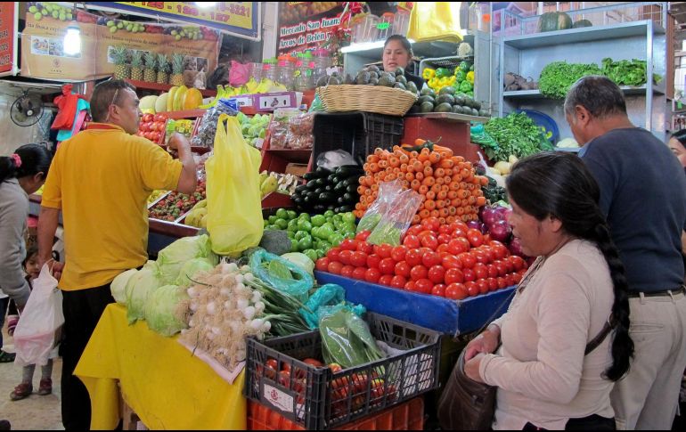 El jitomate fue el alimento más caro de la lista... ¡y con toda razón! SUN/ARCHIVO