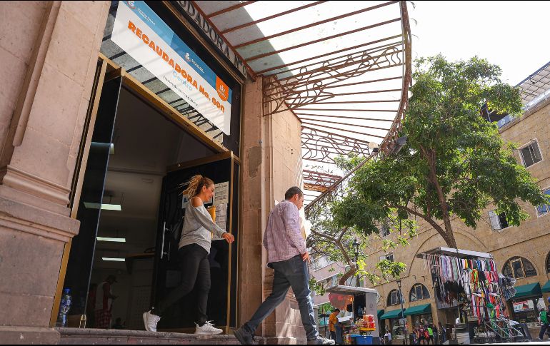 El objetivo de esta medida es facilitar la actualización del padrón vehicular y evitar saturaciones en oficinas recaudadoras. EL INFORMADOR / ARCHIVO