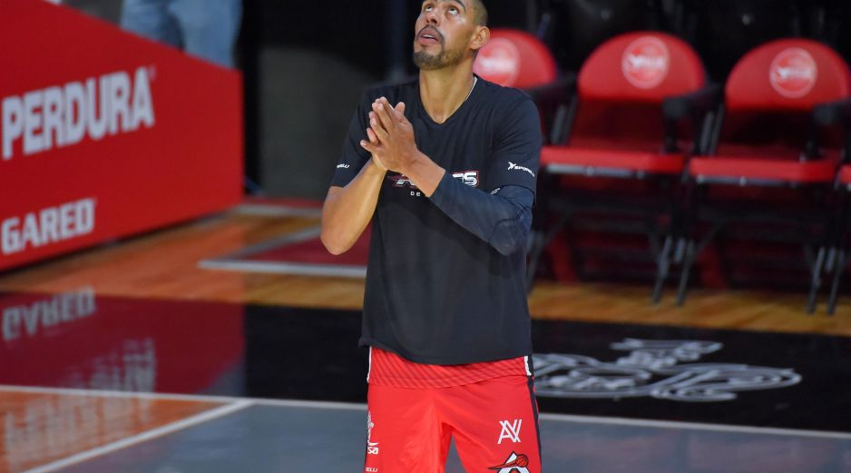 Gustavo Ayón, quien obtuvo la presidencia municipal de Compostela con el respaldo de Morena, afirmó que hace dos meses dejó ese partido y ahora estará con MC. IMAGO7