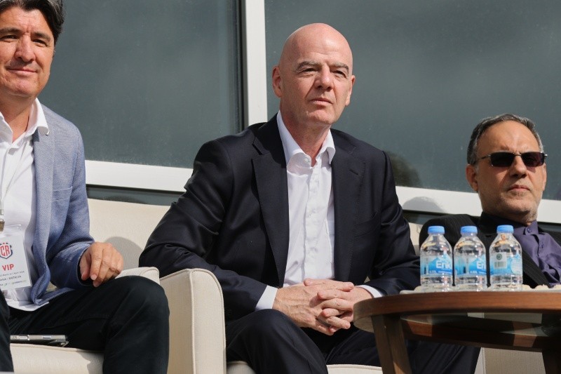 Infantino, presidente de la FIFA, ha mantenido su postura respecto a la participación de Irán en el Mundial de 2026. AP / Riza Ozel