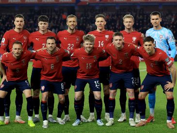 La UEFA y la FIFA han adoptado definitivamente Chequia en sus marcadores y uniformes. EFE/ M. DIVISEK.