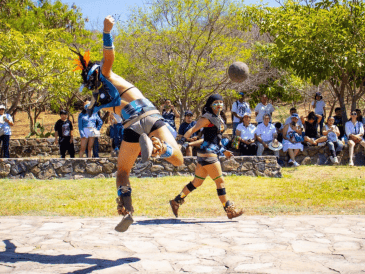 Durante la exhibición, los visitantes podrán presenciar dos variantes de este juego ancestral. ESPECIAL