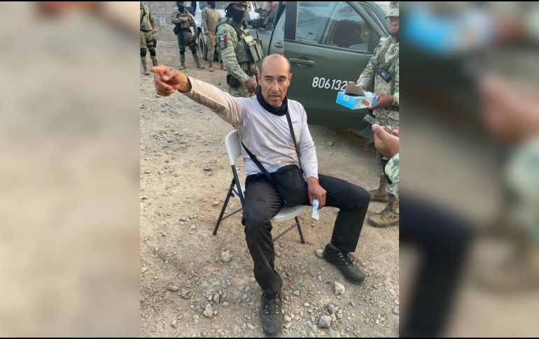 El camarógrafo de N+, Juan Díaz, fue hallado con vida por elementos de la Secretaría de la Defensa Nacional (Defensa) la mañana de este viernes 3 de abril. ESPECIAL