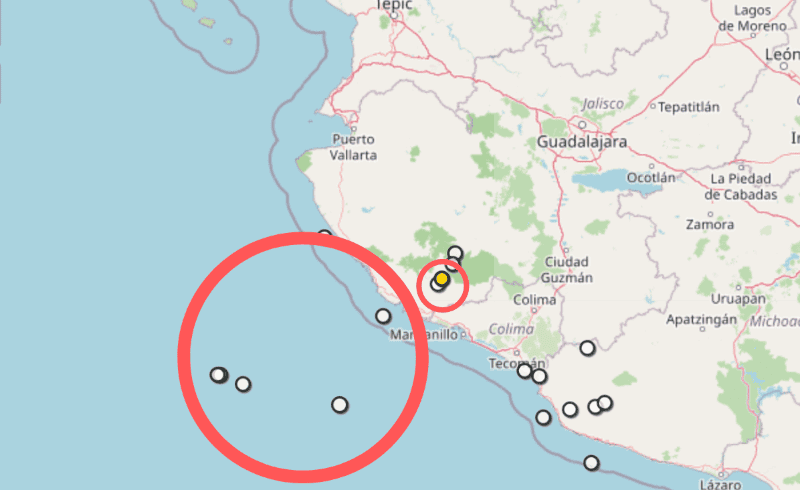 &nbsp;El círculo más amplio representa los sismos registrados cerca de Cihuatlán, mientras que el más pequeño alberga dos, suscitados en Casimiro Castillo. ESPECIAL / SSN