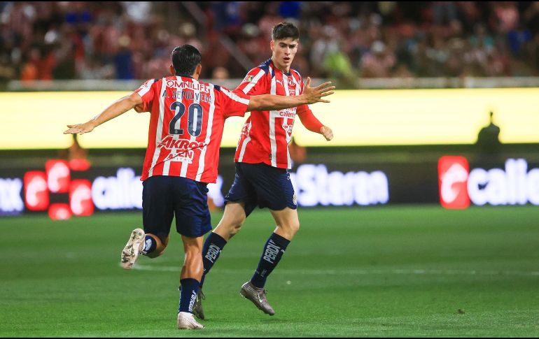 Chivas se mantiene como líder con 31 puntos, seguido por Cruz Azul con 27 y Toluca con 26 unidades. EL INFORMADOR/ J. ACOSTA.