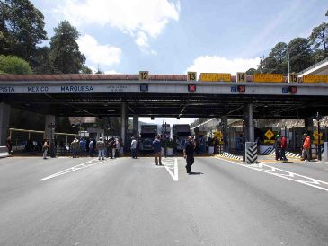 Además de los problemas económicos que suponen los bloqueros, también se advierte que la subida del precio del diésel es otra problemática a considerar por los precios altos de combustible. SUN/O. Alvarado