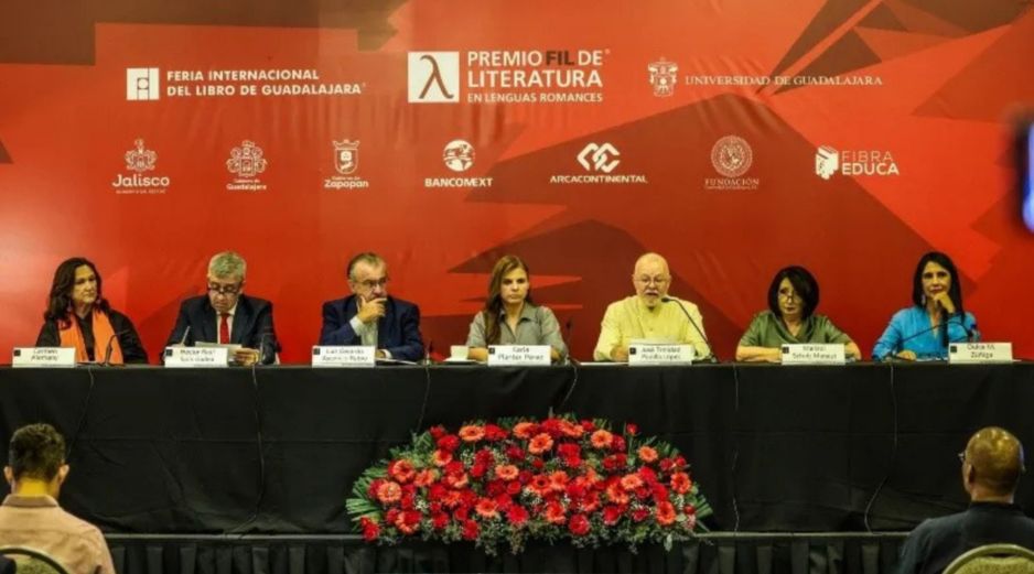 El galardón está dotado con 150 mil dólares estadounidenses y será entregado durante la inauguración de la edición 40 de la FIL Guadalajara. EL INFORMADOR/ ARCHIVO.
