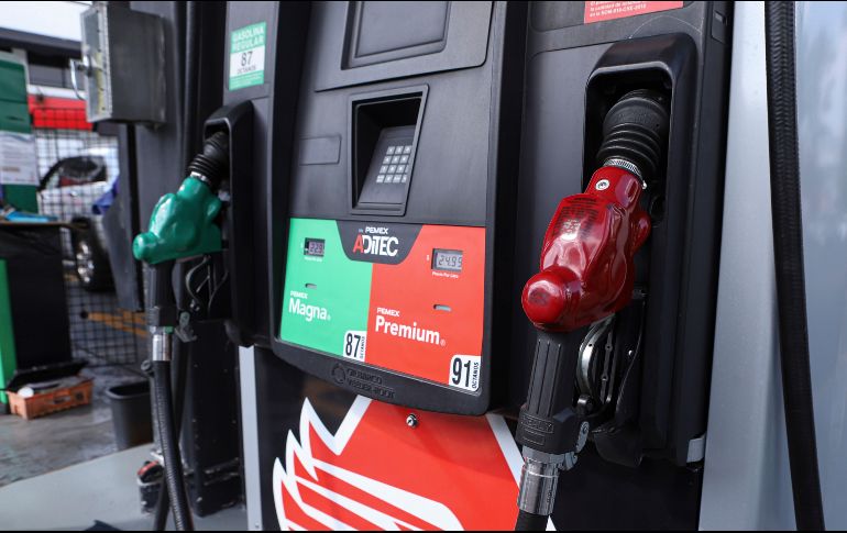 El ahorro de combustible se hace efectivo con mantenimiento, uso del combustible correcto y buenos hábitos de manejo. EL INFORMADOR / ARCHIVO