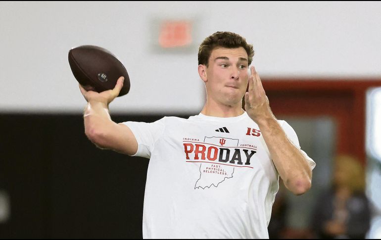 Fernando Mendoza lideró a Indiana al campeonato de los College Football Playoff la temporada pasada. AFP