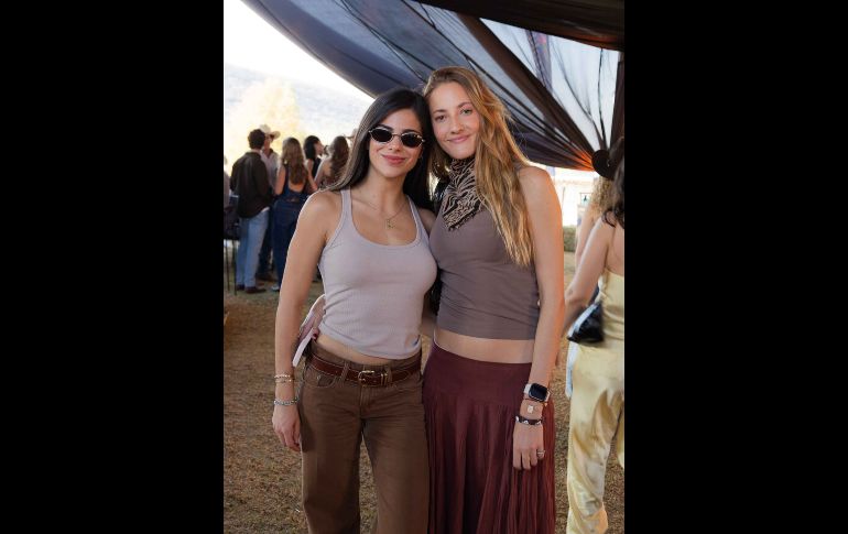 Julia y Carolina Álvarez. GENTE BIEN JALISCO / Quinta edición de la Cabalgata Anual