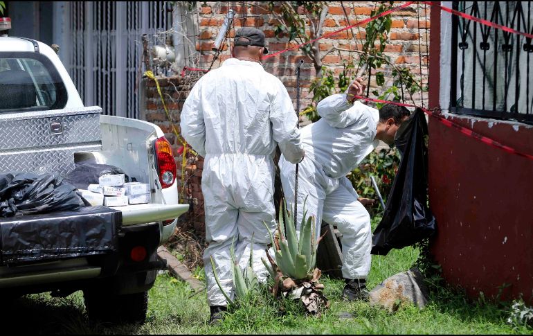 En cuanto a los hallazgos, la vicefiscal detalló que en el caso de Ixtlahuacán se han localizado restos óseos que corresponden preliminarmente a 11 víctimas, distribuidos en distintos puntos del área intervenida. SUN/ ARCHIVO