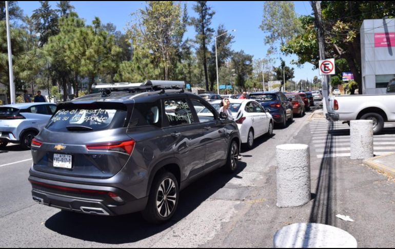 El gobierno informó que Uber no tiene permiso para brindar servicio dentro de los aeropuertos del país, contrario a lo que la empresa había señalado ayer. ESPECIAL