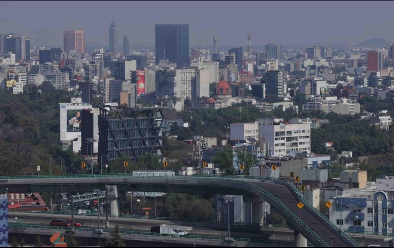 El programa Hoy No Circula se aplica de las 5:00 a las 22:00 horas en todas las alcaldías de la Ciudad de México y en tres zonas conurbadas del Estado de México. SUN/F. Rojas