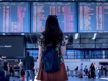 El Aeropuerto Internacional de la Ciudad de México tiene reglas muy claras respecto a lo que puedes empacar y lo que no. ESPECIAL/PIXABAY