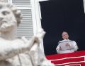 El Pontífice ha continuado con sus ya constantes llamamientos a poner fin a la guerra en distintas partes del planeta. EFE/EPA/G. Lami