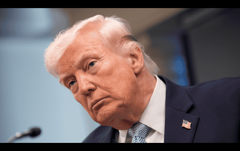 El anuncio ocurre luego de que el presidente Donald Trump afirmara que su país tomaría medidas para bloquear el estrecho de Ormuz, acusando a Irán de mantener sus aspiraciones nucleares. EFE / ARCHIVO