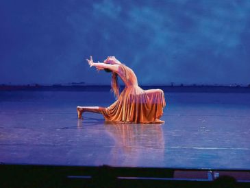 “Los amorosos”, propuesta que se presentará el próximo sábado 18 de abril, la cual está inspirada en un poema de Jaime Sabines. ESPECIAL