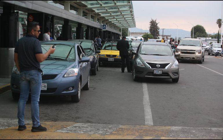 La marcha está convocada para iniciar a las 11:00 horas y tomará avenida Vallarta, Calzada Lázaro Cárdenas y Carretera a Chapala hacia la terminal aérea. EL INFORMADOR/ARCHIVO