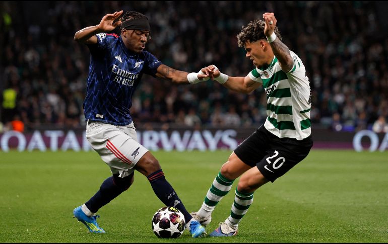 El Sporting intentará remontar ante el Arsenal, que llega en crisis pero con ventaja. AFP/ ARCHIVO.