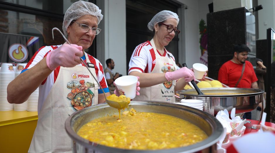 El vori vori puede considerarse como un plato fuerte por su alto nivel calórico. EFE/J. Pino