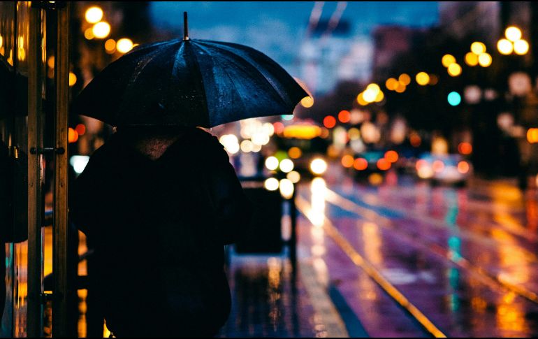 Se exhorta a la población mexicana a tomar las precauciones correspondientes debido a que la constante entrada de humedad proveniente del Océano Pacífico y el Golfo de México potenciará significativamente la fuerza de las precipitaciones. Unsplash