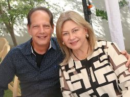 Javier Peregrina y Delia Godoy. GENTE BIEN JALISCO / Reunión Prieto Vergara