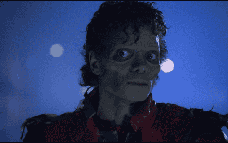 México logró un récord mundial en 2009 cuando más de 11 mil personas bailaron la canción en el Monumento a la Revolución de la CDMX. Captura de pantalla YOUTUBE/Michael Jackson